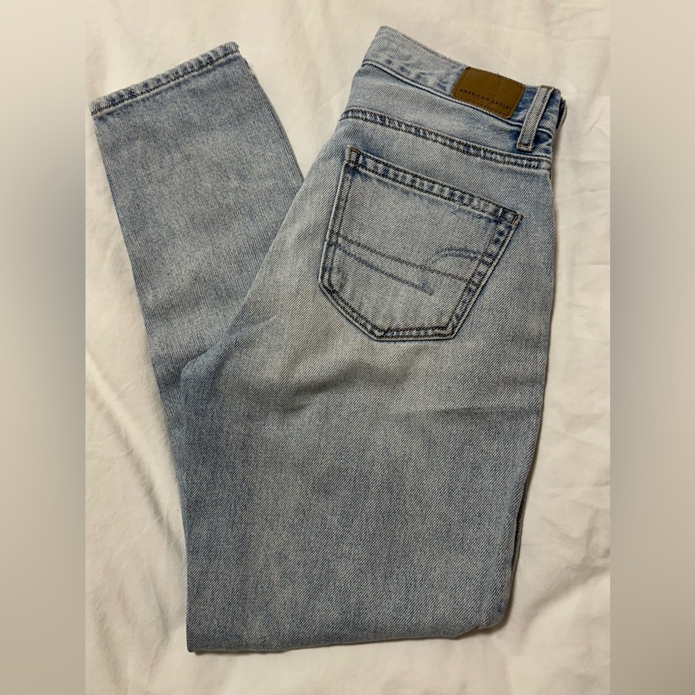 American Eagle Mom Jeans